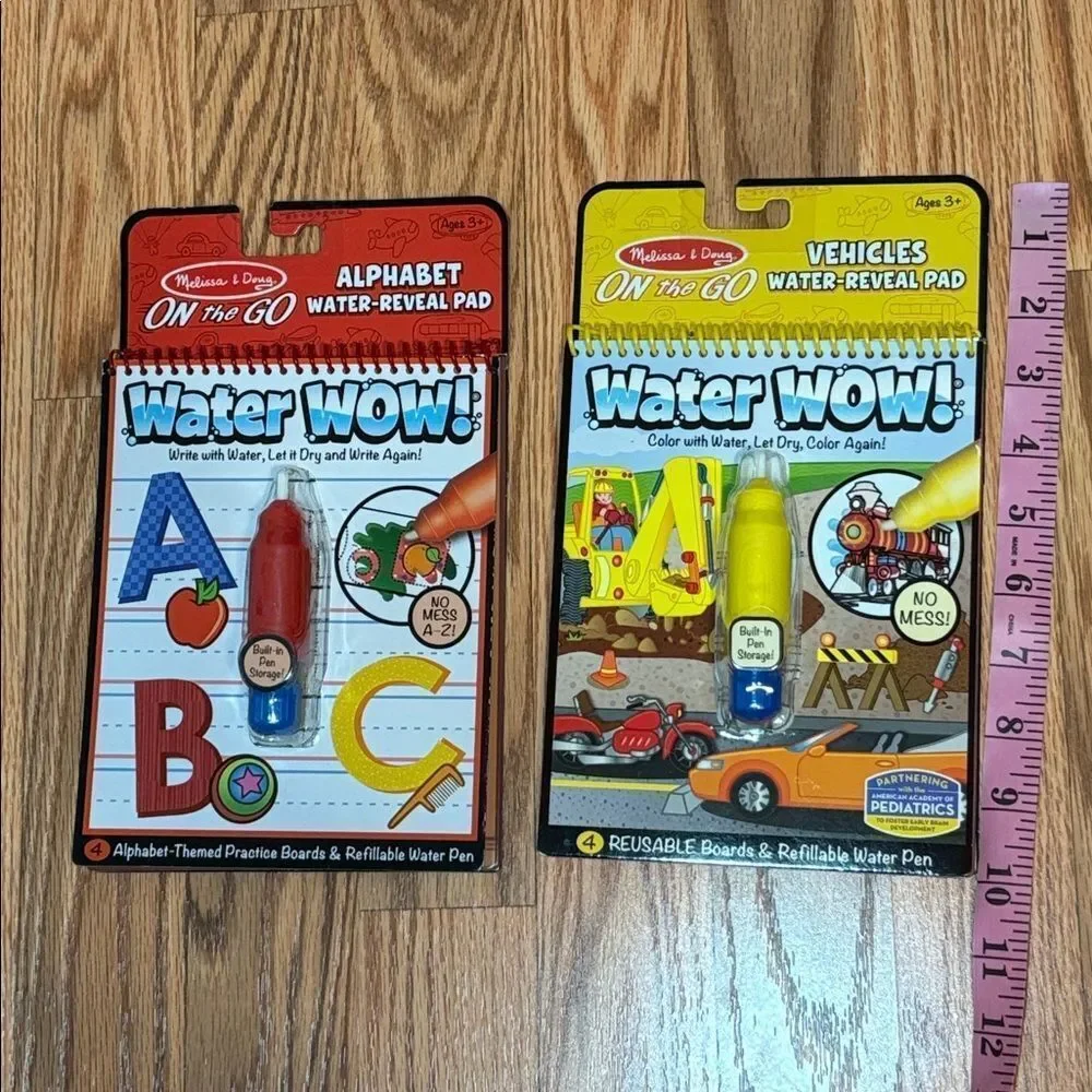 2 Melissa & Doug Water pen On the go Books